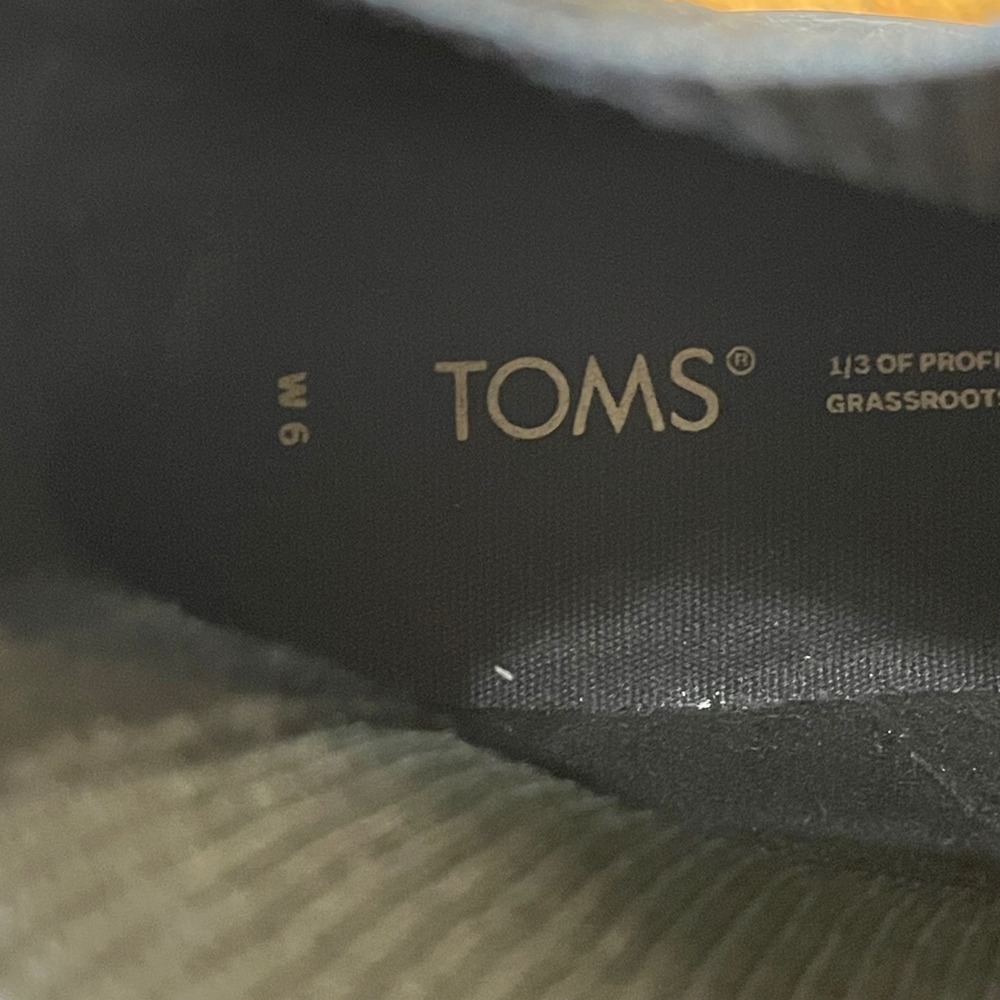TOMS Charlie Black Leather Chelsea  Boots Comfortable‎ Classic Style Size 6 - Picture 11 of 12